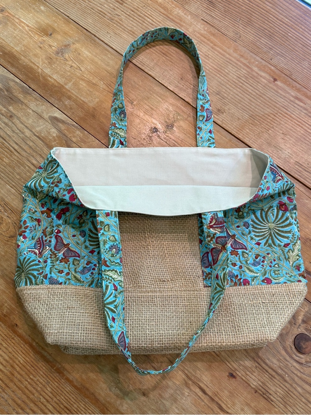 Floral Turquoise Pouch - Picture 7 of 7